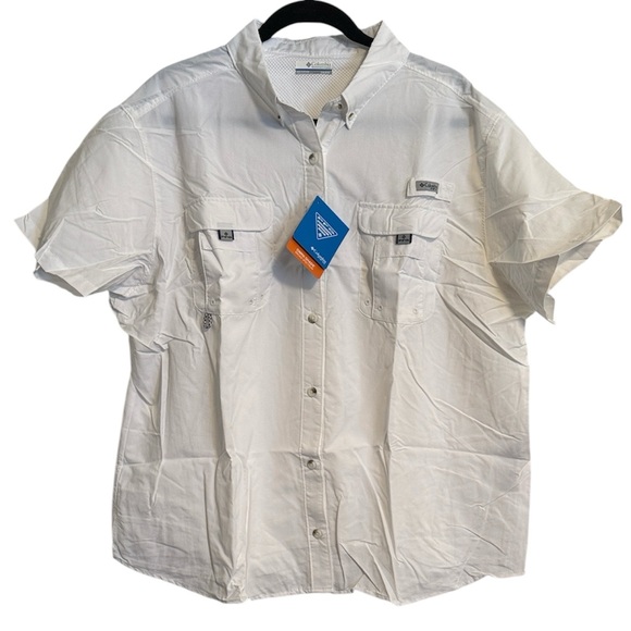 Columbia Tops - Columbia Women’s Bahama Short Sleeve PFG Top NWT